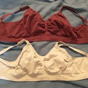 Kindred Bravely Hands Free Pumping & Nursing Bra Medium Busty Bundle